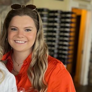 Meet your Posher, Lyndee